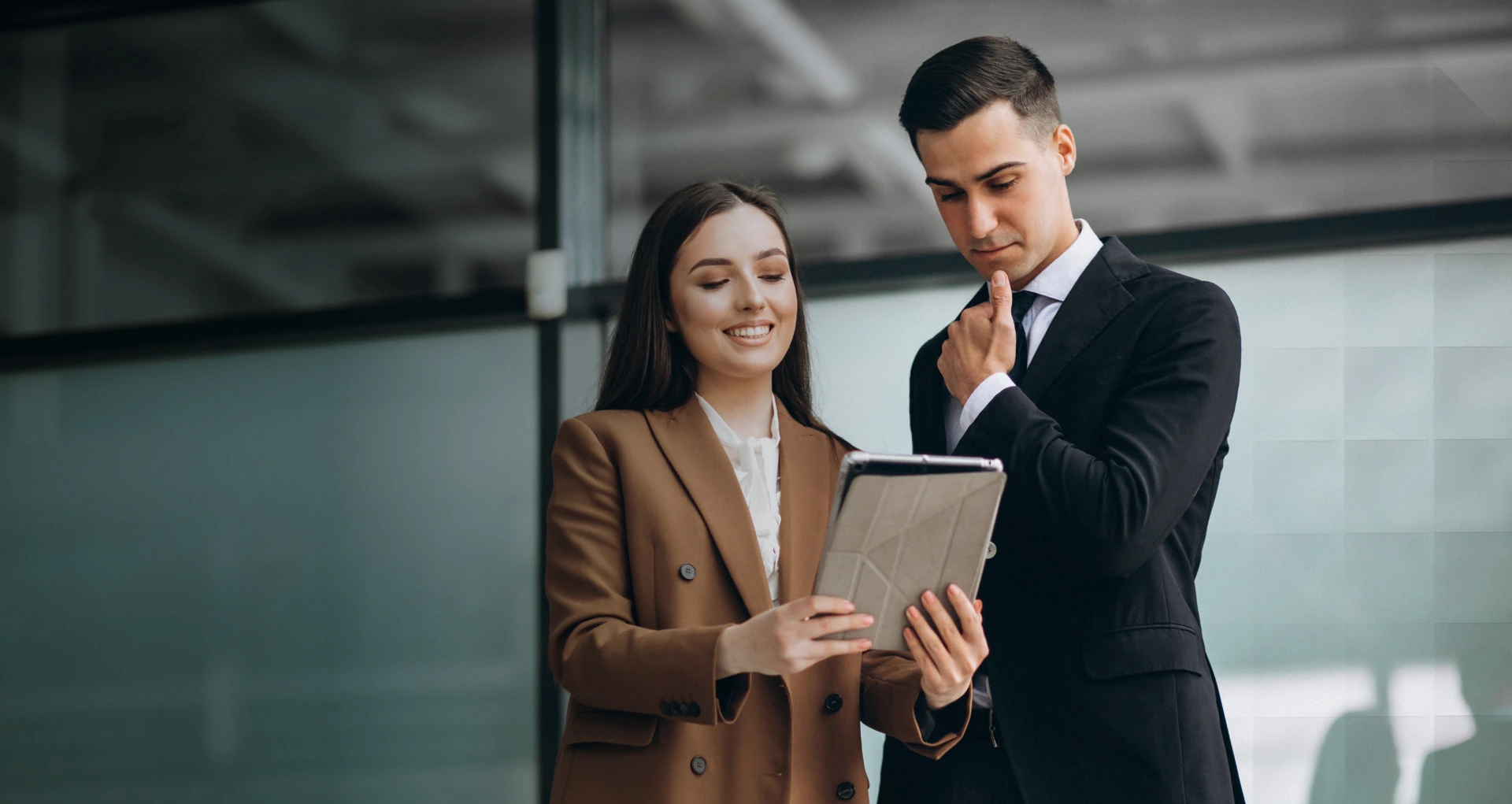 Oneakil Yazılım, Dijital Pazarlama ve İş Danışmanlığı Hizmetleri Banner